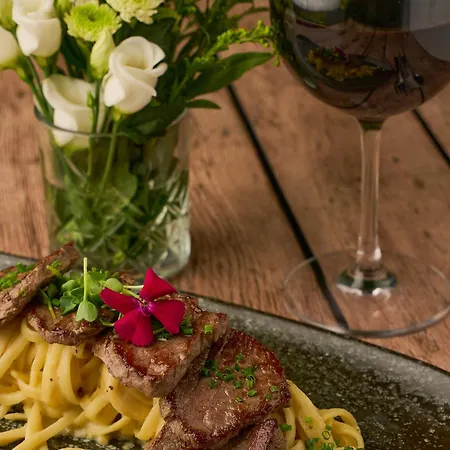 Kleine Zauberwelt - Wo Maerchen Wahr Werden