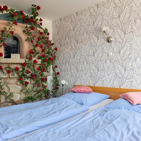 Kleine Zauberwelt - Wo Maerchen Wahr Werden